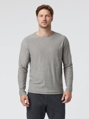 Vuori Men’s Strato Tech Long Sleeve Tee Heather Grey XXL